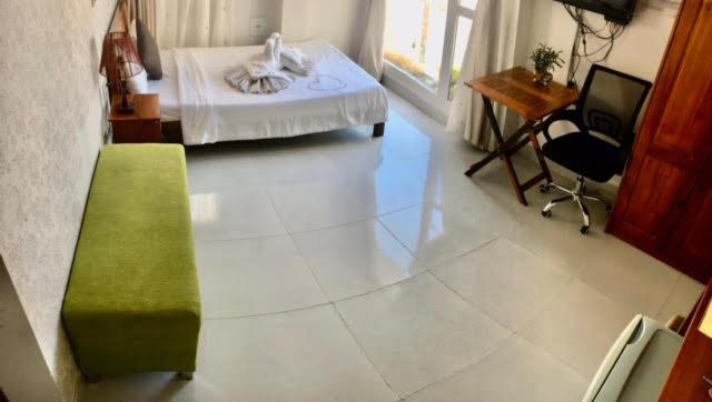 Danang Beach Hotel Екстер'єр фото